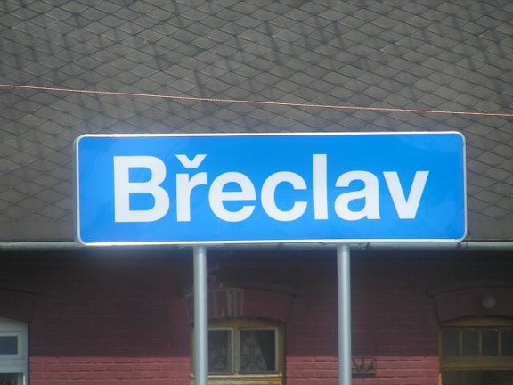 Theate Breclav 14
