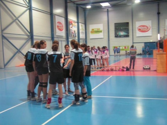 Schuelerliga Volleyball 04