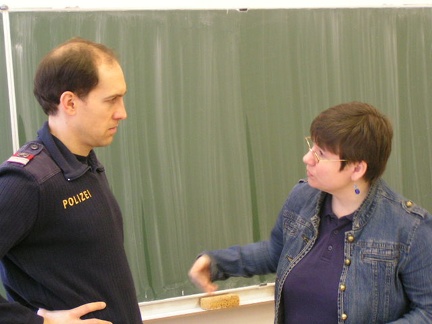 Polizei - Vortrag Hirsch 012