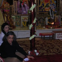 2012-04-11 Exkursion Hinduistischer Tempel - 8ORg