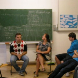 2012-09-19 Berufsorientierung 8ORg- Diskussion mit AKarapetyan