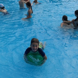 2015-06-08 Schwimmen im Schweizergarten 1a 1b