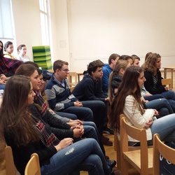 2015-11-25 Lesung und Diskussion 7 8ORg mit Radka Denemarkova
