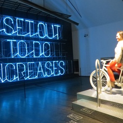 2015-12-22 Lehrausgang 8Org - MAK-Museum - Happiness