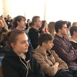 2017-10-23 Vortrag Gravitationswellen 8ORg