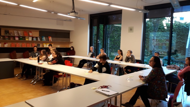 bibliothek20201006_01.jpg