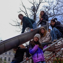 Stadtpark bei den Musikerstatuen
