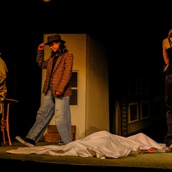 Theaterstück: ABCD-Morde